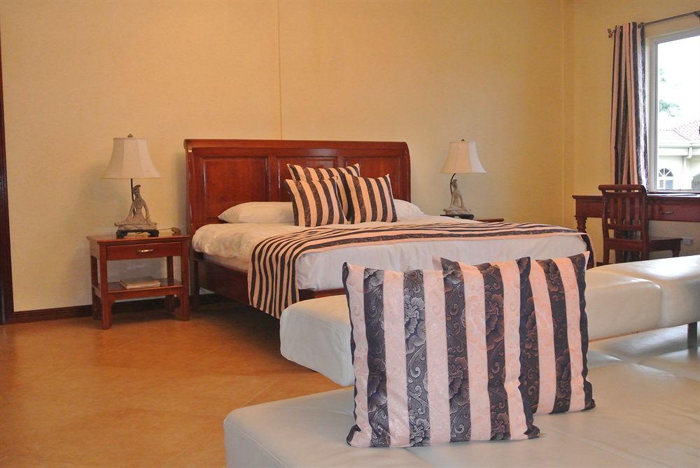 Star View Boutique Resort Dumaguete City Экстерьер фото